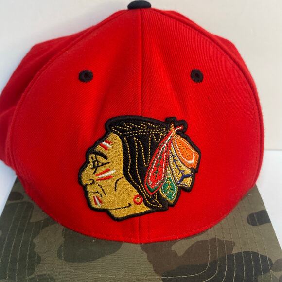 Chicago Blackhawks Hat Red Camo Bill Snapback NHL Hockey Baseball Cap - Picture 6 of 15